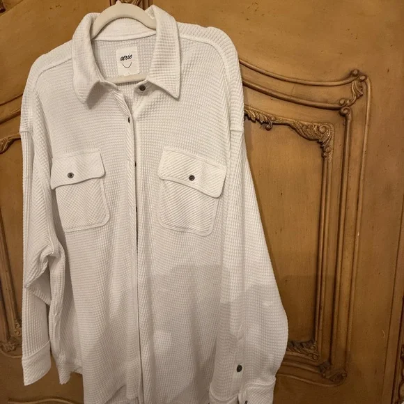 Textured Aerie White Long Sleeve Shirt - Picture 3 of 8